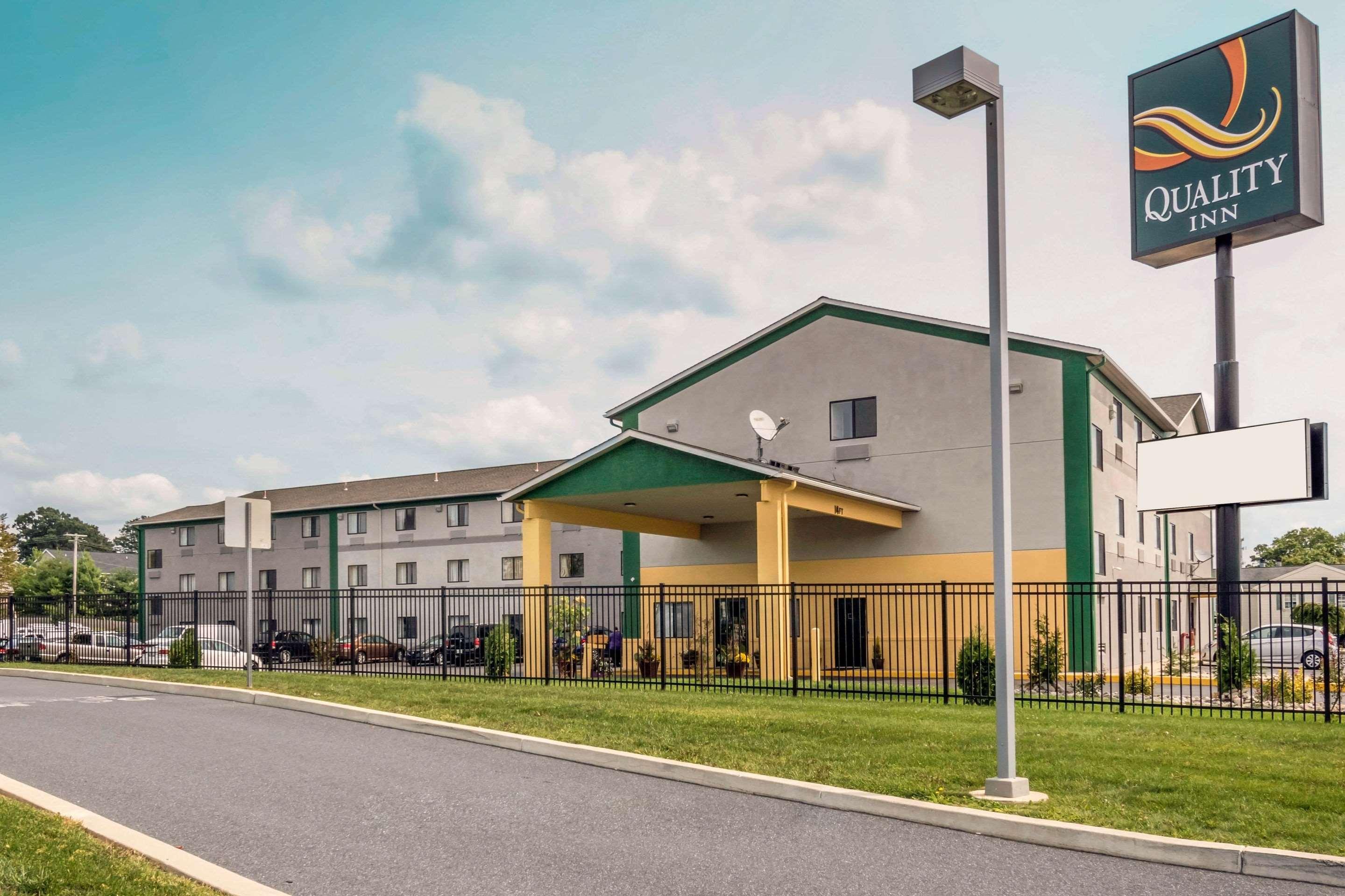Motel 6 Ланкастър Екстериор снимка