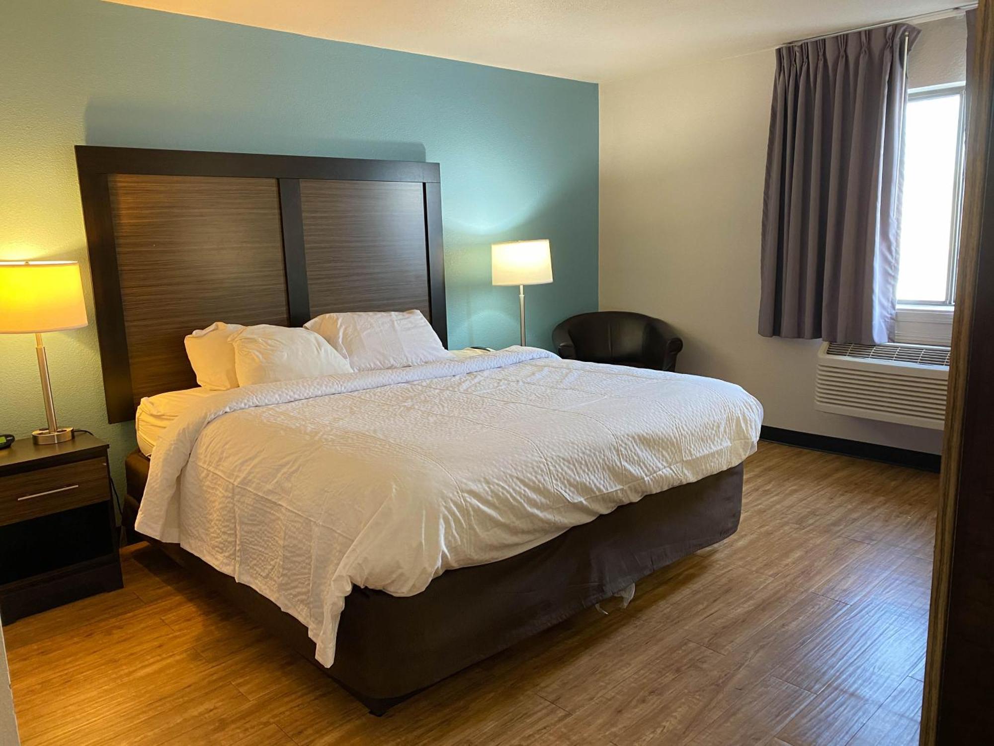 Motel 6 Ланкастър Екстериор снимка